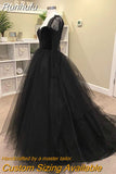 Gothic Long Sleeves Tulle Wedding Dress Lace Appliques Sweep Black Wedding Gown 2023 Sweetheart Tiered Bridal Dress