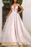 V-Neck A-Line Wedding Dresses Spaghetti Straps Lace Appliques Princess Floor Length Bridal Gowns