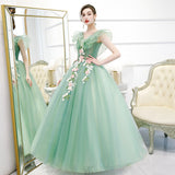Dress 2023 New Elegant V-neck Party Prom Ball Gown Sweet Flower Vintage Quinceanera Dresses Plus Size