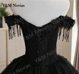 Off The Shoulder Black Quinceanera Dresses Party Prom Ball Gown Classic Lace Embroidery Bead Plus Szie Vestidos De 15 Anos