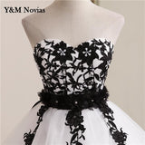 RED Blacck Vestido De Gowns Lace Back Embroider Appliques Starpless Wedding Dress Short Sleeves