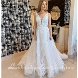 A line Wedding Dresses V-neck Custom-Made Court Train Appliques Sleeveless Bridal Gown Robe De Mariée
