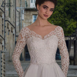 NICEB Luxury Wedding Gown Dress Lace V Neck Appliques Vestidos De Noiva Mariage Satin Sweep Train Plus Size Bridal Dress