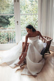 Strapless A-Line Wedding Dresses Sleevesless Party Gowns Sweep Train Bridal Gowns Vestidos De Novia