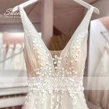 Wedding Dress Chiffon A-line Floor Length V-neck Bride Dress Appliques Sleeveless Slit A Line Button Robes De Mariée